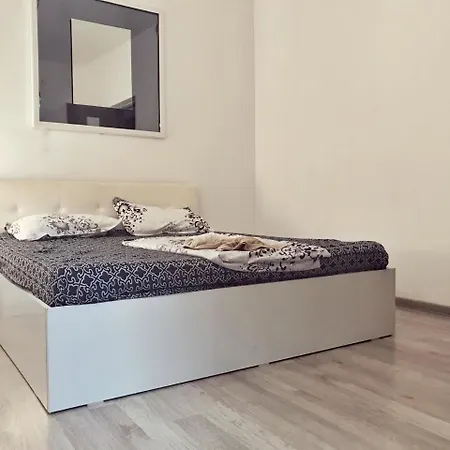 Apartament Plaja Modern Apartman